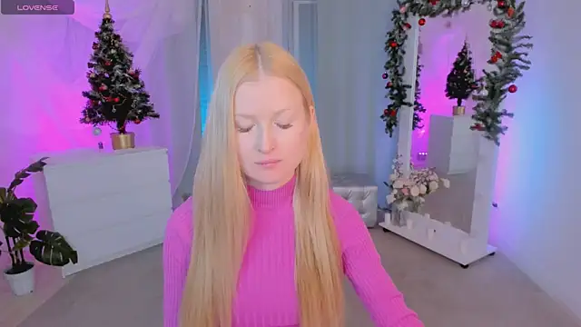 Laly Peach online show from December 28, 2024, 3:48 pm