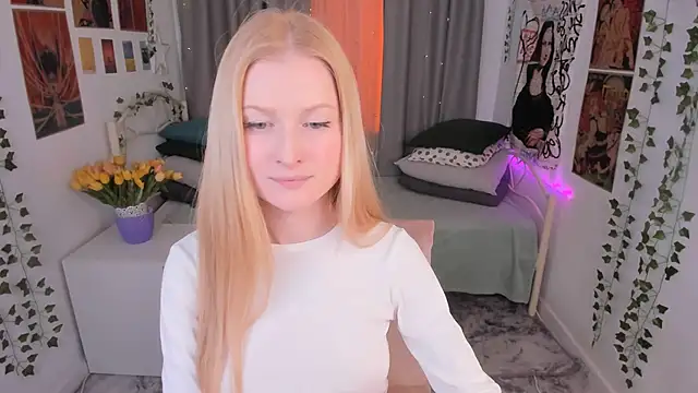 Laly Peach online show from February 23, 2025, 7:17 pm