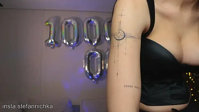 stefannichka online show from December 2, 2025, 8:59 pm