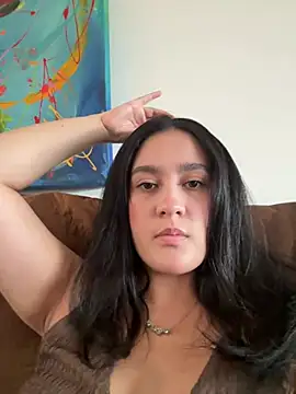 Nina lovi online show from January 8, 2026, 9:39 pm