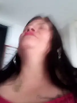 salomexlove 20 online show from March 18, 2026, 2:09 pm