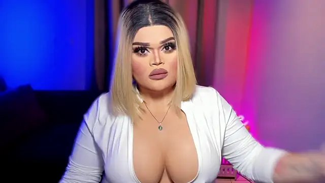 KarolinaThompson online show from February 21, 2025, 8:07 am