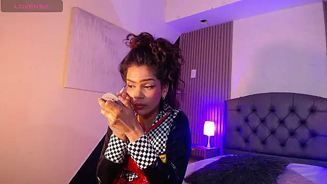 ximena diaz online show from March 6, 2025, 8:27 pm