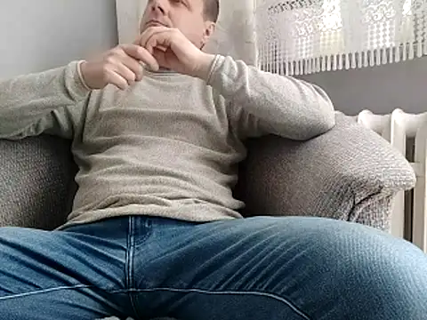 grzes19763 online show from March 13, 2026, 10:22 am