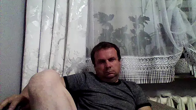 Snapshot of grzes19763 chatting on May 31, 2026, 7:48 pm grzes19763 online show from May 31, 2026, 7:48 pm