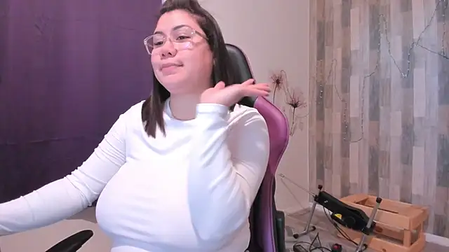 Snapshot of Bigt3ti chatting on January 26, 2025, 4:51 am Bigt3ti online show from January 26, 2025, 4:51 am