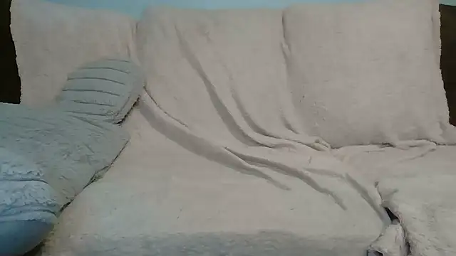 beautylovess online show from September 28, 2025, 2:28 am