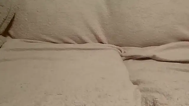 beautylovess online show from April 12, 2026, 1:05 pm