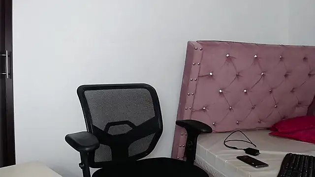 BlackNike online show from March 1, 2025, 9:59 pm