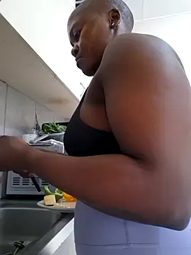 FitSelina66 online show from November 11, 2025, 10:59 am