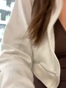 PhotoBabe online show from May 13, 2026, 9:55 pm