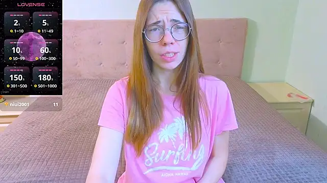 FairyTaylor online show from December 5, 2024, 4:42 am