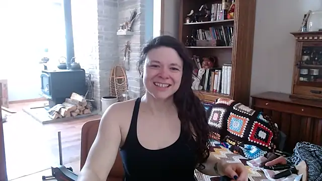 Snapshot of MarcyJones chatting on March 7, 2025, 4:44 pm MarcyJones online show from March 7, 2025, 4:44 pm