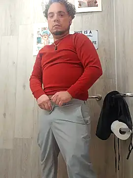 latinoflpr online show from February 5, 2026, 6:34 pm