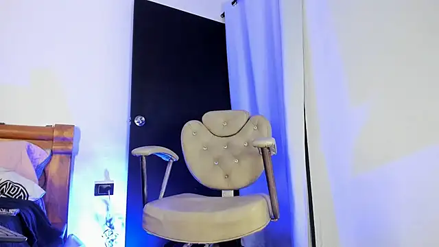 Snapshot of PIA_GREAT chatting on October 17, 2025, 1:09 am PIA GREAT online show from October 17, 2025, 1:09 am