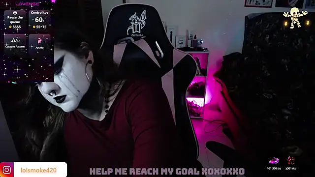 Bdsm and fries online show from November 7, 2025, 9:37 pm