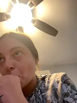 jaseyrae online show from September 25, 2025, 2:43 pm