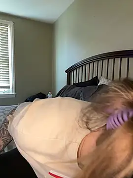 jaseyrae online show from March 31, 2026, 5:02 pm