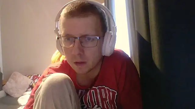 Snapshot of David250692 chatting on March 12, 2026, 7:47 am David250692 online show from March 12, 2026, 7:47 am