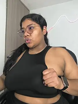 paola091 online show from October 13, 2025, 1:16 am