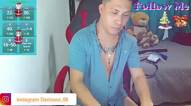 boyhot23x online show from December 29, 2024, 10:47 pm