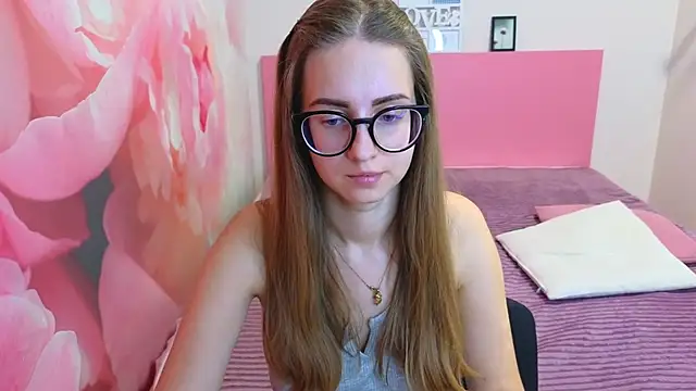 AliceAdams online show from January 23, 2025, 11:15 am