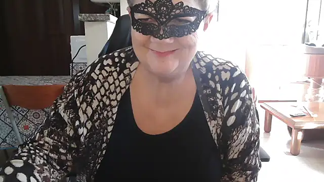 simona60 online show from October 25, 2025, 1:18 pm