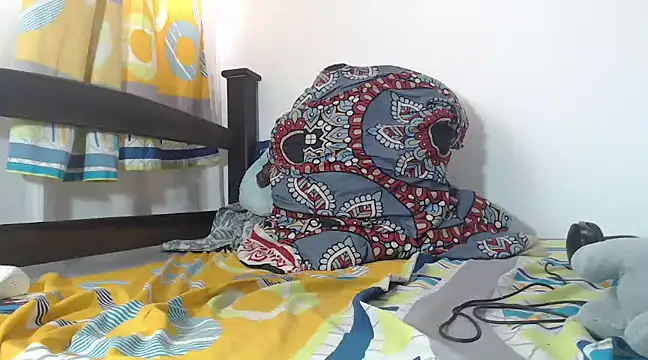 alisterxxx online show from March 19, 2025, 9:27 pm