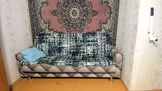 Marrymepls online show from February 20, 2025, 3:41 pm