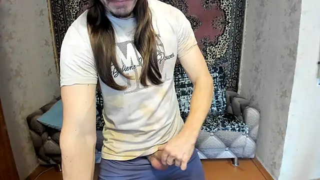 Marrymepls online show from March 6, 2025, 6:30 am