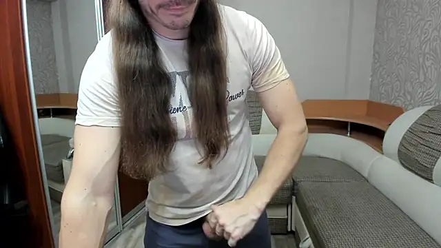 Marrymepls online show from November 6, 2025, 5:58 pm