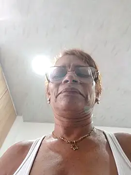 BustyMilf  online show from February 14, 2026, 12:24 pm