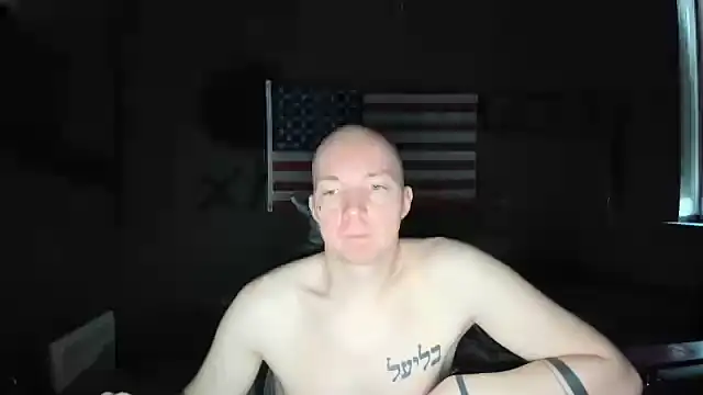 Snapshot of Tolyadar@xh chatting on February 3, 2026, 2:00 pm Tolyadarxh online show from February 3, 2026, 2:00 pm