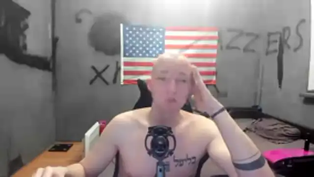 Snapshot of Tolyadar@xh chatting on March 10, 2026, 7:52 pm Tolyadarxh online show from March 10, 2026, 7:52 pm