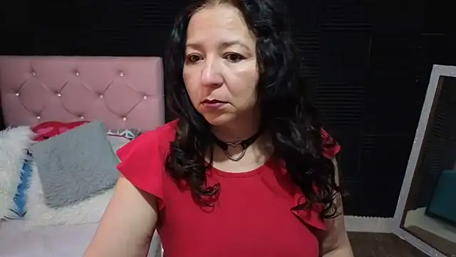 katifoxx online show from May 13, 2026, 3:09 pm