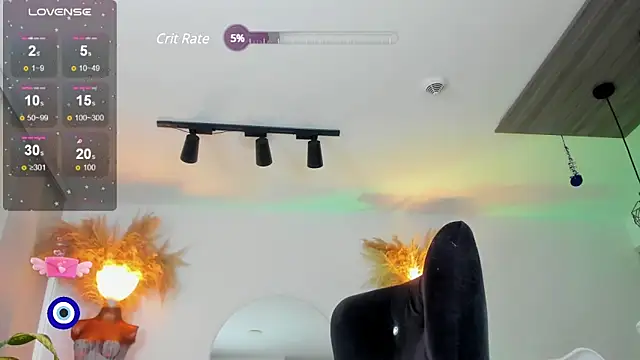 Angel Peach online show from March 6, 2025, 5:22 pm