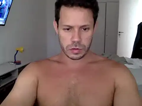 FelipeRiver online show from February 4, 2025, 12:44 pm