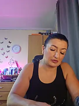 Hotangel75 online show from November 10, 2025, 10:14 am