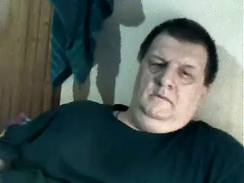 Vyrtous579 online show from February 6, 2025, 3:09 pm