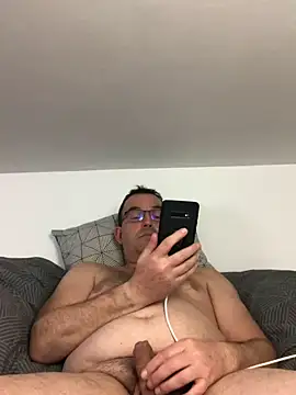 Lentbulant online show from March 6, 2025, 4:38 pm