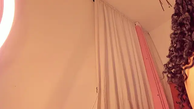 Snapshot of kathleen_brown chatting on June 4, 2026, 9:54 pm kathleen brown online show from June 4, 2026, 9:54 pm