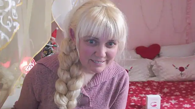 SunnySylvia online show from January 2, 2025, 5:07 pm