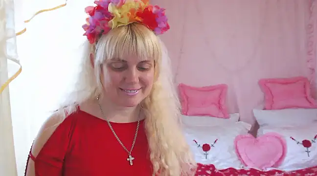 SunnySylvia online show from February 4, 2025, 6:57 am