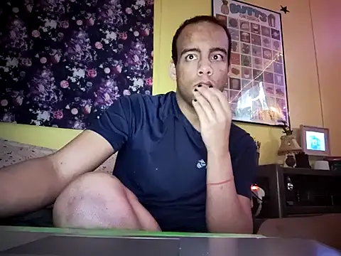 Snapshot of LordSpunFun chatting on February 9, 2025, 12:49 am LordSpunFun online show from February 9, 2025, 12:49 am