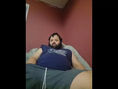 Strongbutgentle36 online show from February 18, 2026, 7:04 am