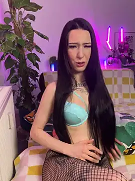 Trixie-Tainted online show from February 10, 2025, 6:56 pm