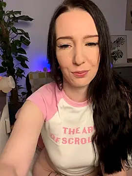 Trixie-Tainted online show from September 27, 2025, 12:32 pm