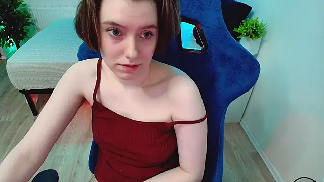 CranberryHot online show from October 5, 2025, 6:56 am