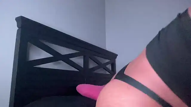 Creamesensation online show from December 10, 2024, 8:40 am