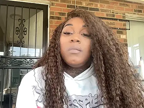 Creamesensation online show from September 10, 2025, 3:01 pm